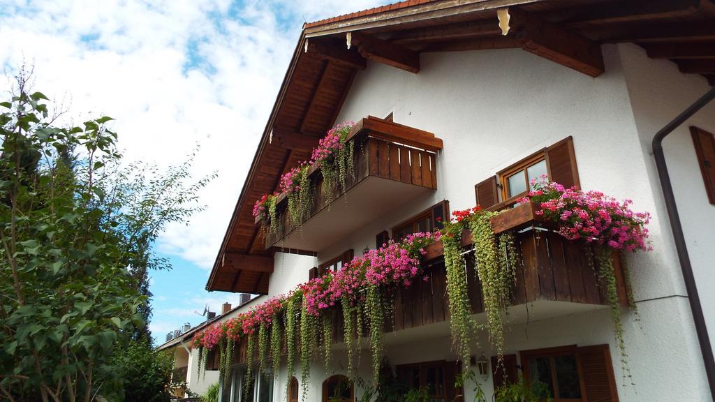 Hotel Isartaler Hof Волфратсхаузен Екстериор снимка
