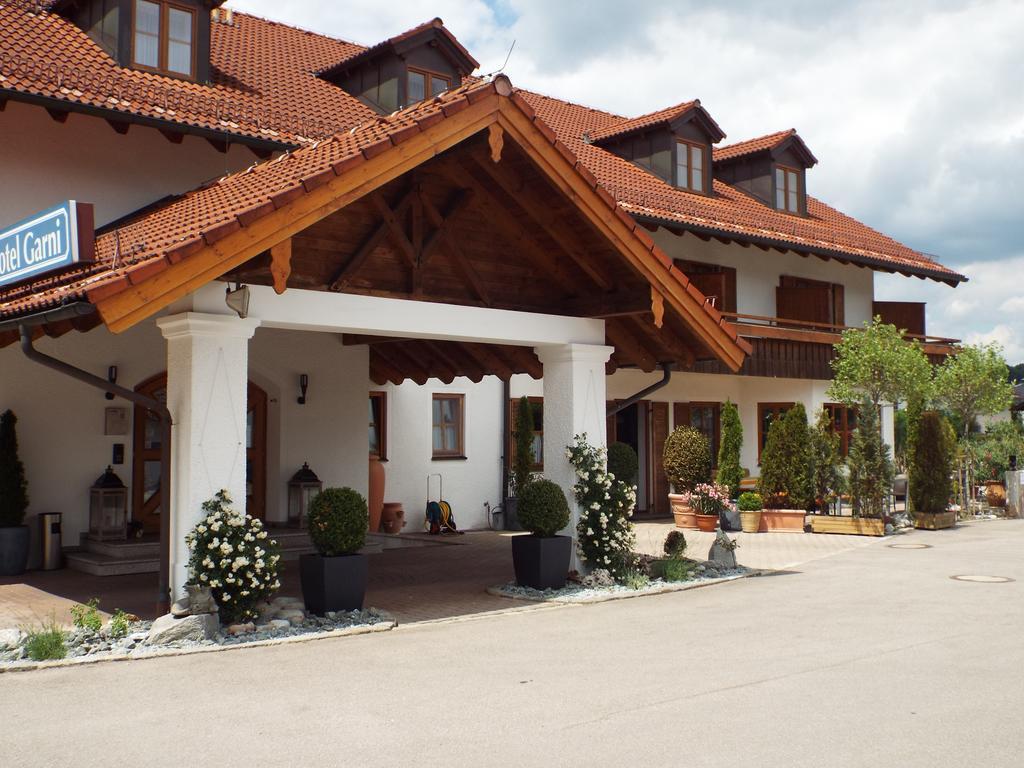 Hotel Isartaler Hof Волфратсхаузен Екстериор снимка