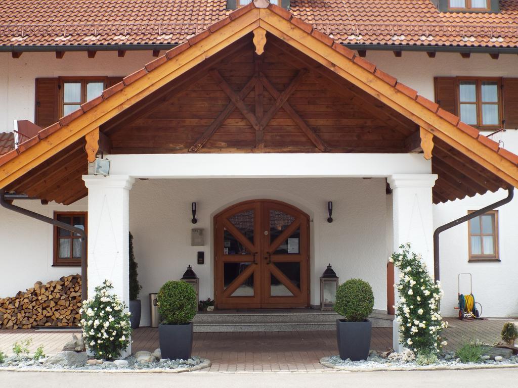 Hotel Isartaler Hof Волфратсхаузен Екстериор снимка