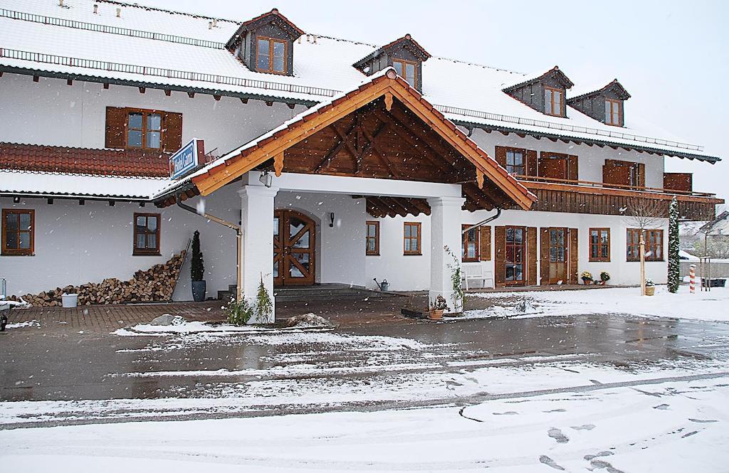 Hotel Isartaler Hof Волфратсхаузен Екстериор снимка